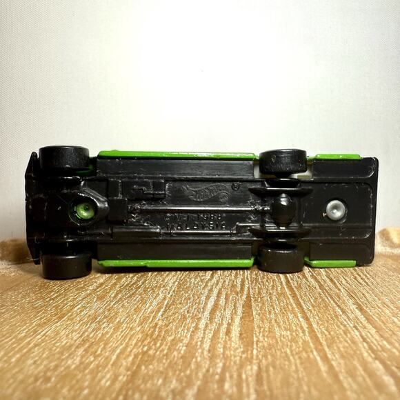 Hot Wheels Wind Splitter Corvette Bus Matchbox Audi Avis Peugeot Quasar Lot 6 - Picture 15 of 16